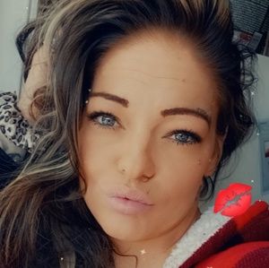 Meet your Posher, Seantee